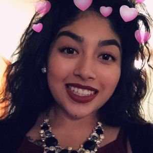 Meet your Posher, Arizz